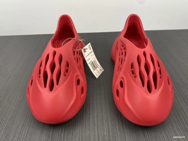 CW3355 Adidas Yeezy Red Foam 1215